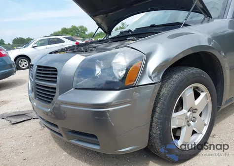 2005 Dodge Magnum Sxt из США, поврежденный, VIN 2D4GZ48V35H574786